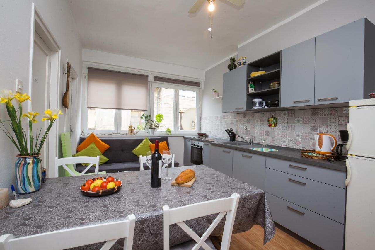 Pietas Iulia Apartamento PUY Exterior foto